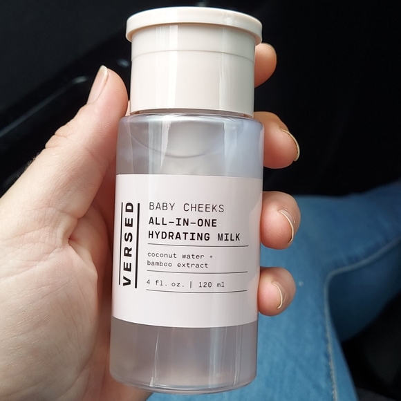 versed baby cheeks